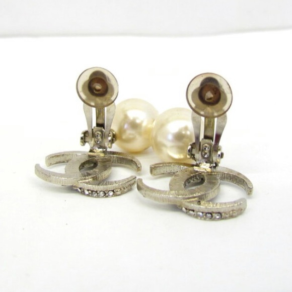 CHANEL 15B Large Silver CC Dubai Moon Crystal Clip - Picture 8 of 8